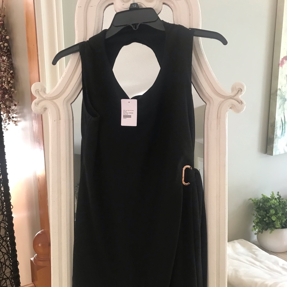 Sleeveless layered tunic by Zoe